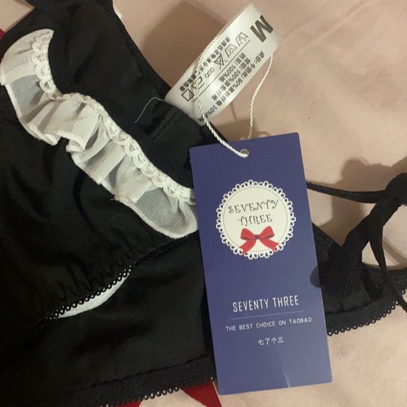 Japanese lingerie cut out panties - Picture 4 of 6